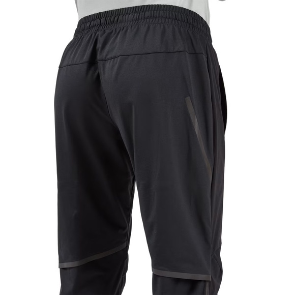 On Cloud Running Women's Black Jogger Pants EUC - Picture 5 of 11